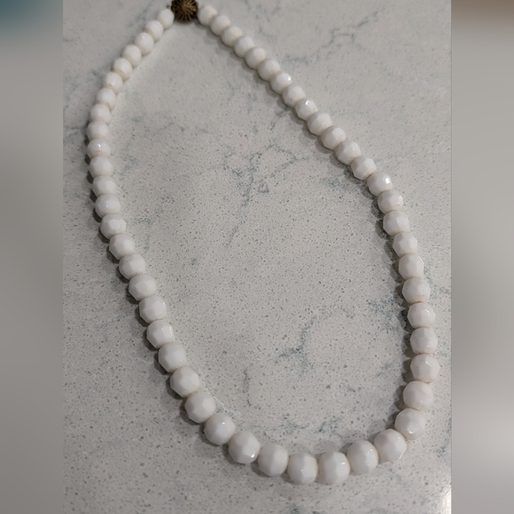 Vintage Milk Glass Necklace With Ornate Brass Clasp - Picture 5 of 8